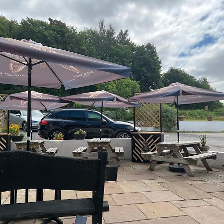 Chainbridge Usk Riverside Gastro Pub And Accommodation Trostrey Extérieur photo